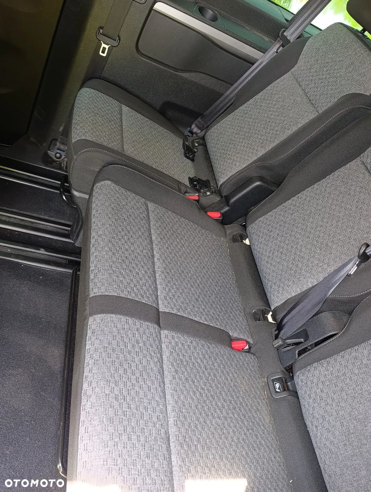 Peugeot Traveller 2.0 BlueHDi Long Business EAT8 - 12