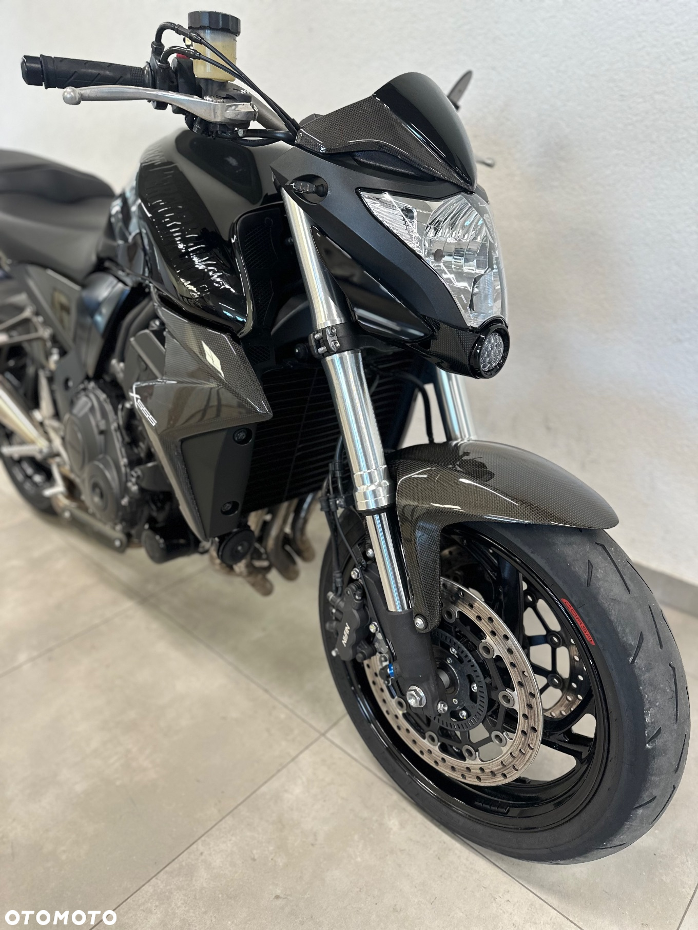 Honda CB - 10