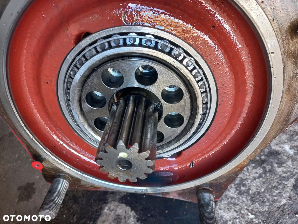 Części mostu Carraro 20.25si,amortyzowany, półoś,wahacz,układ planetarny,zwolnica,zwrotnica,1-33-741-660,1-33741-664,19015,1-33-742-680,1-33-742-702,1-33-741-664,1-33-741-665,19016,19018,1-33-742-710,1-33-742-715,1-33-742-703,CVT,MCCORMICK,cs100,110,120,130,150,cvx,mx 170,t7510,7520,tvt,xtx,6170,6150,6135,6195 - 4