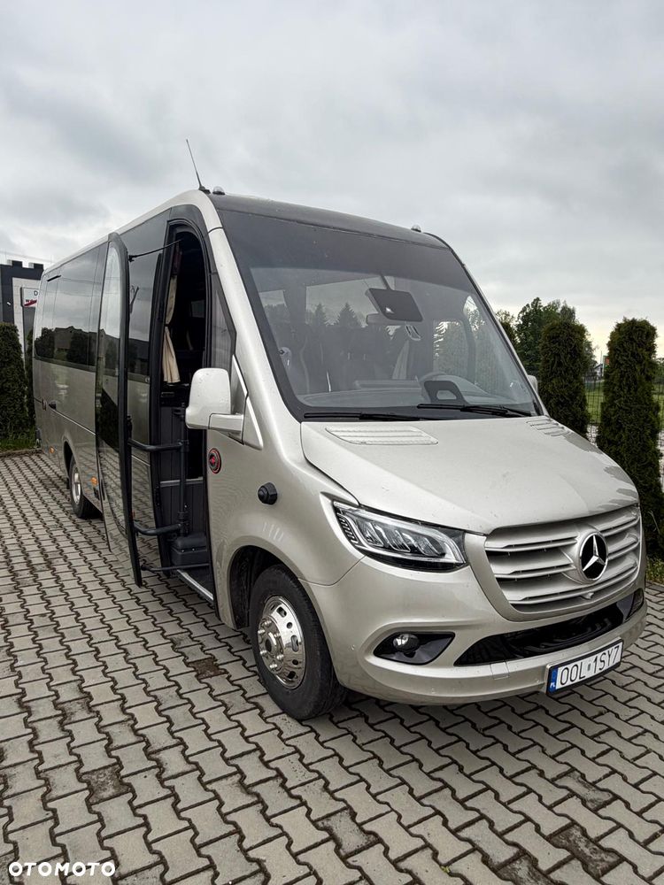 Mercedes-Benz Sprinter 519 - 1