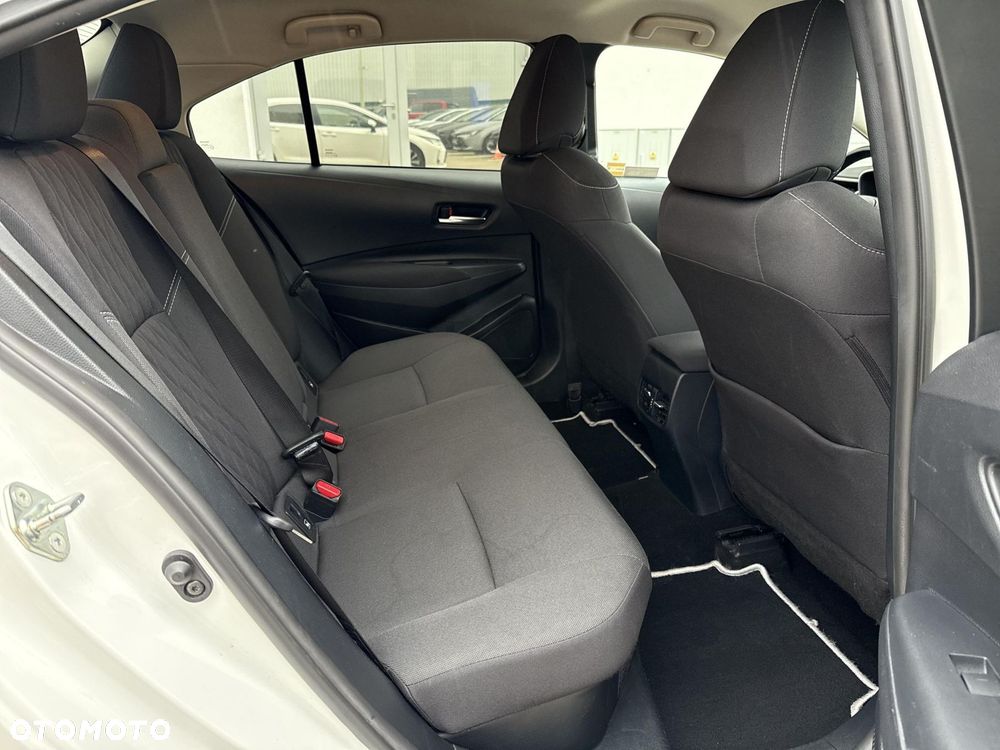 Toyota Corolla 1.8 Hybrid Comfort - 11