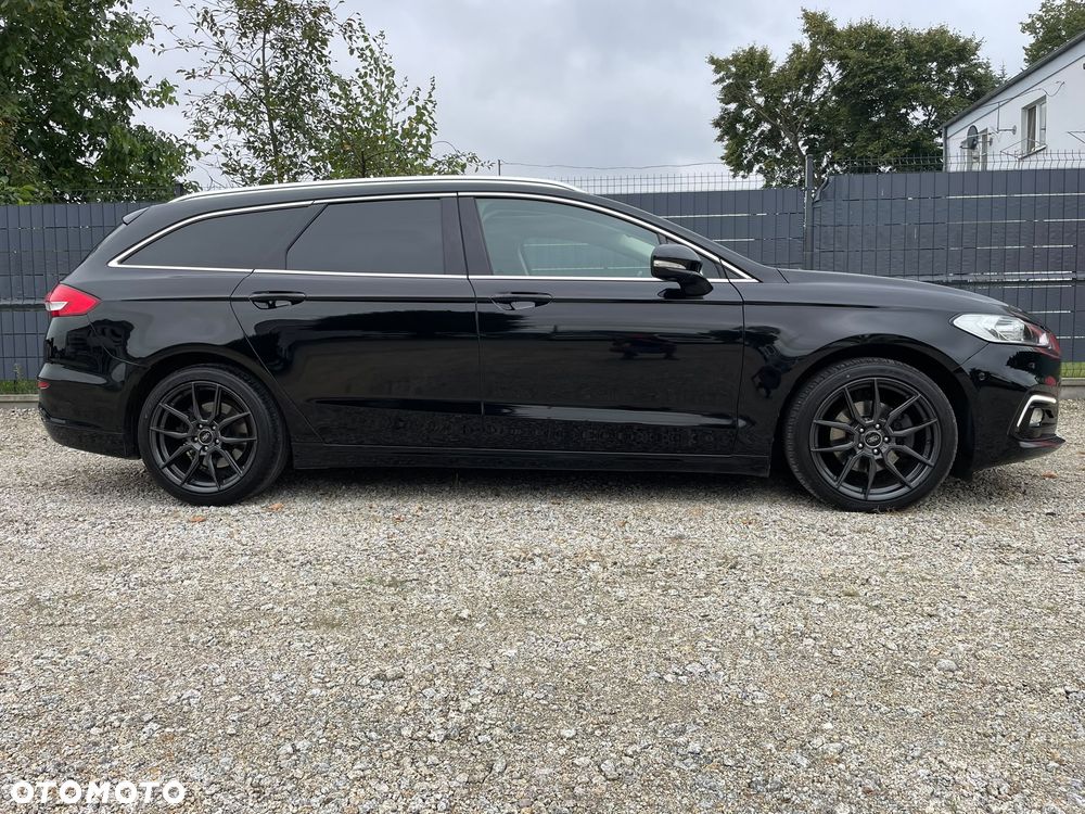 Ford Mondeo - 21