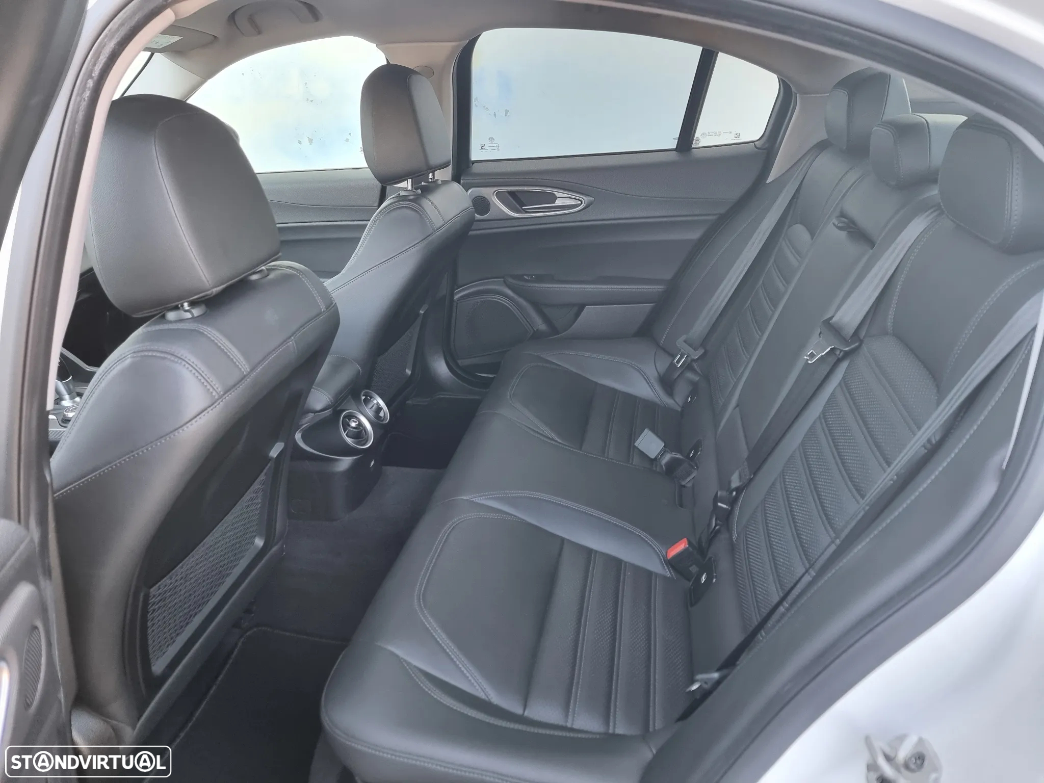 Alfa Romeo Giulia 2.0 T Veloce Q4 AT8 - 27
