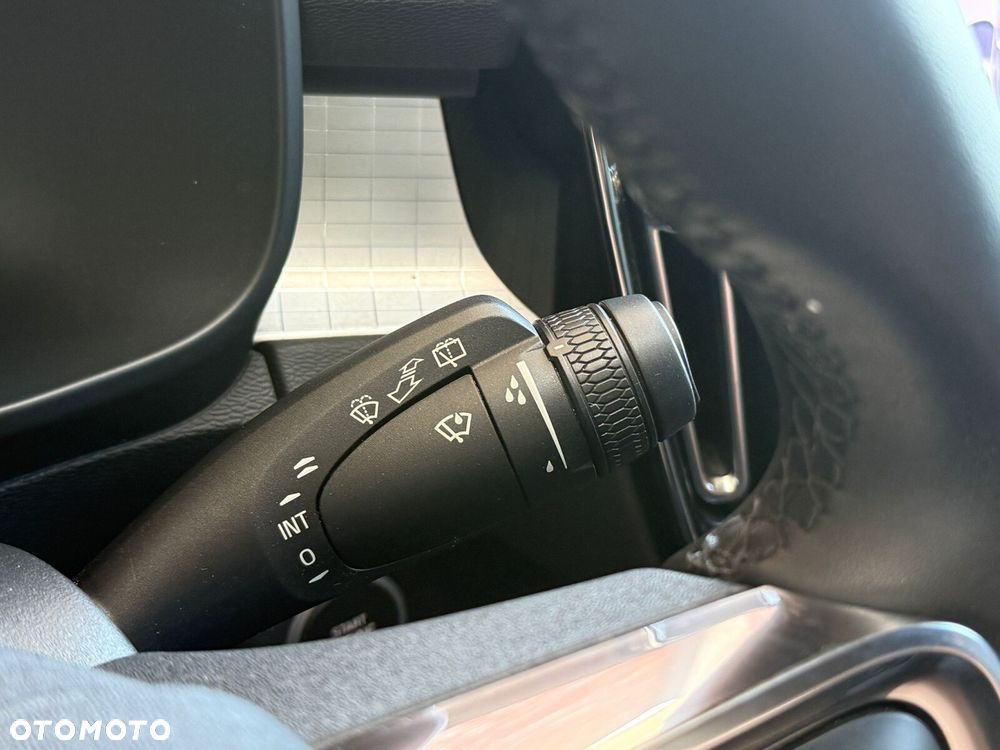 Volvo XC 40 B3 Plus Bright - 20