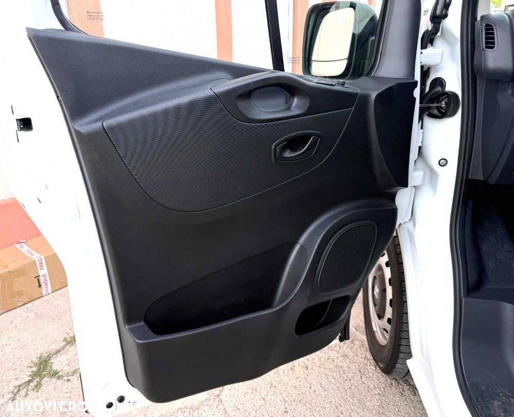 Renault TRAFIC L2H1 - 16