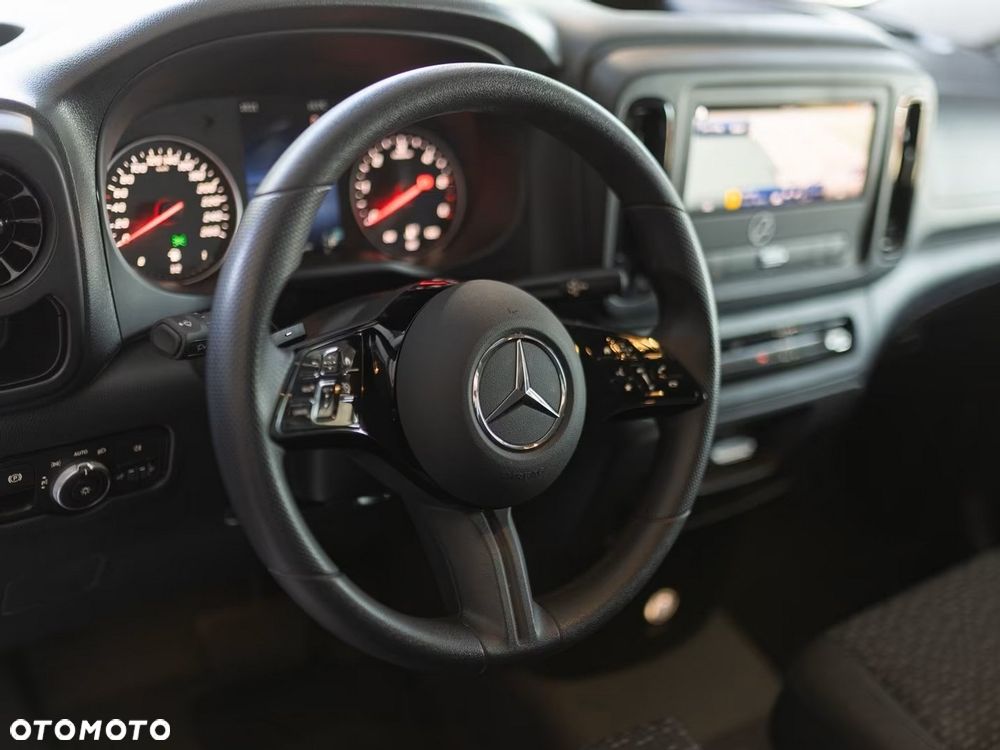 Mercedes-Benz Vito - 9