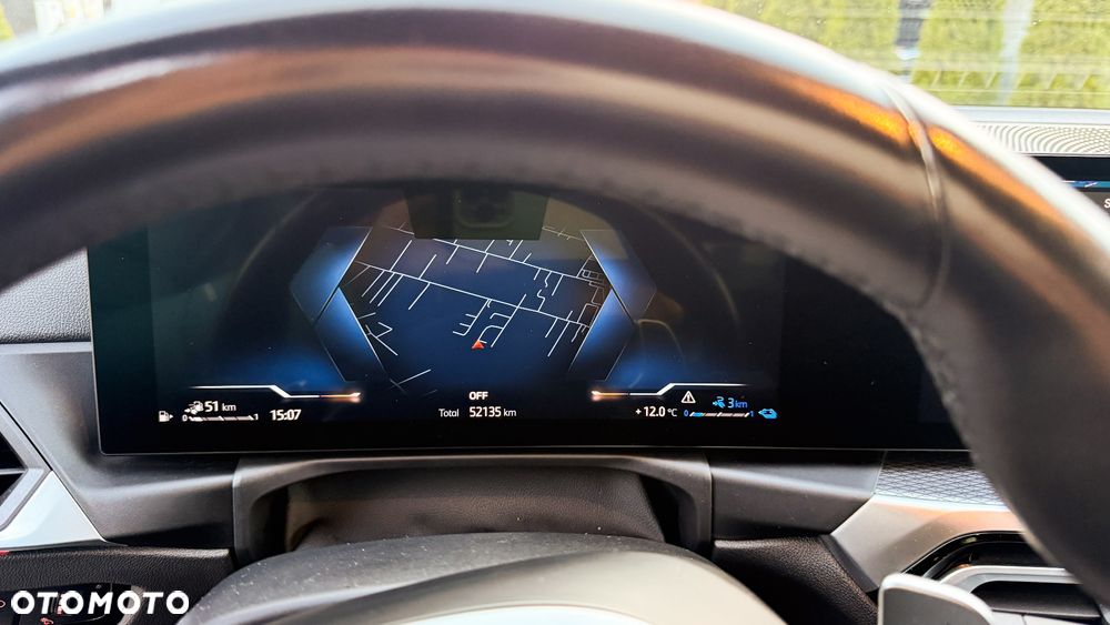 BMW Seria 3 330e xDrive M Sport sport - 30