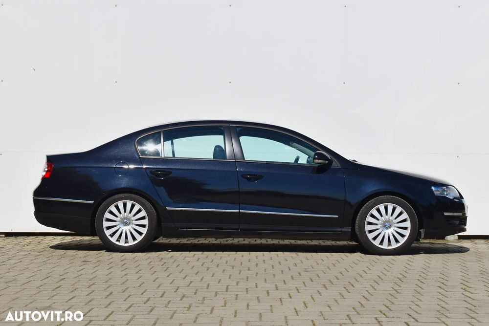 Volkswagen Passat 2.0 TDI DPF 4Motion Sportline - 14