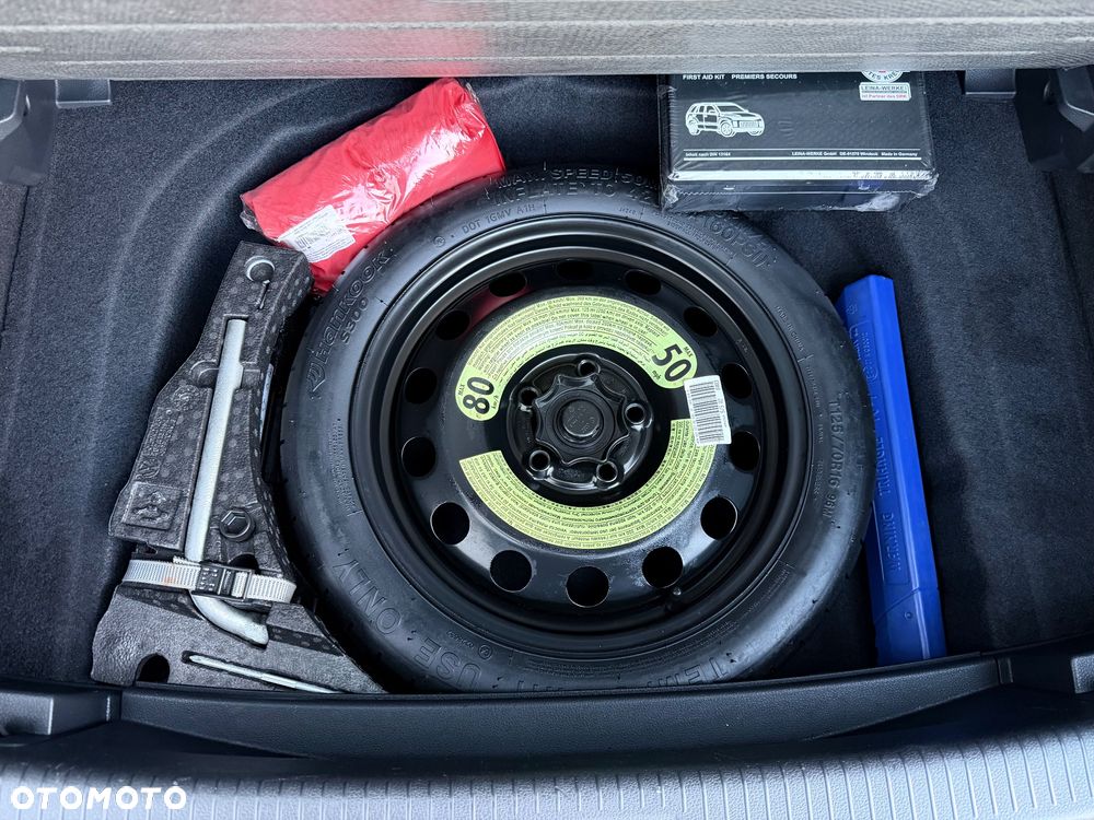 Volkswagen Golf 1.2 TSI BMT Trendline Perfectline - 17