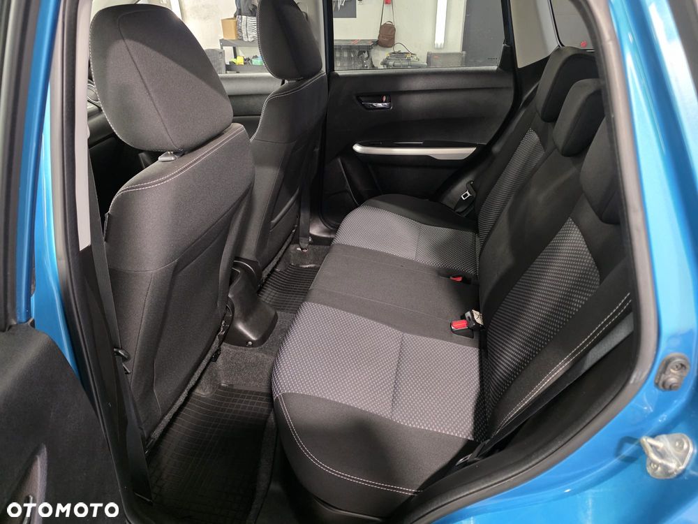 Suzuki Vitara 1.6 (4x4) Allgrip Comfort+ - 27