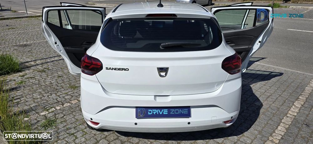 Dacia Sandero 1.0 SCe Essential - 12