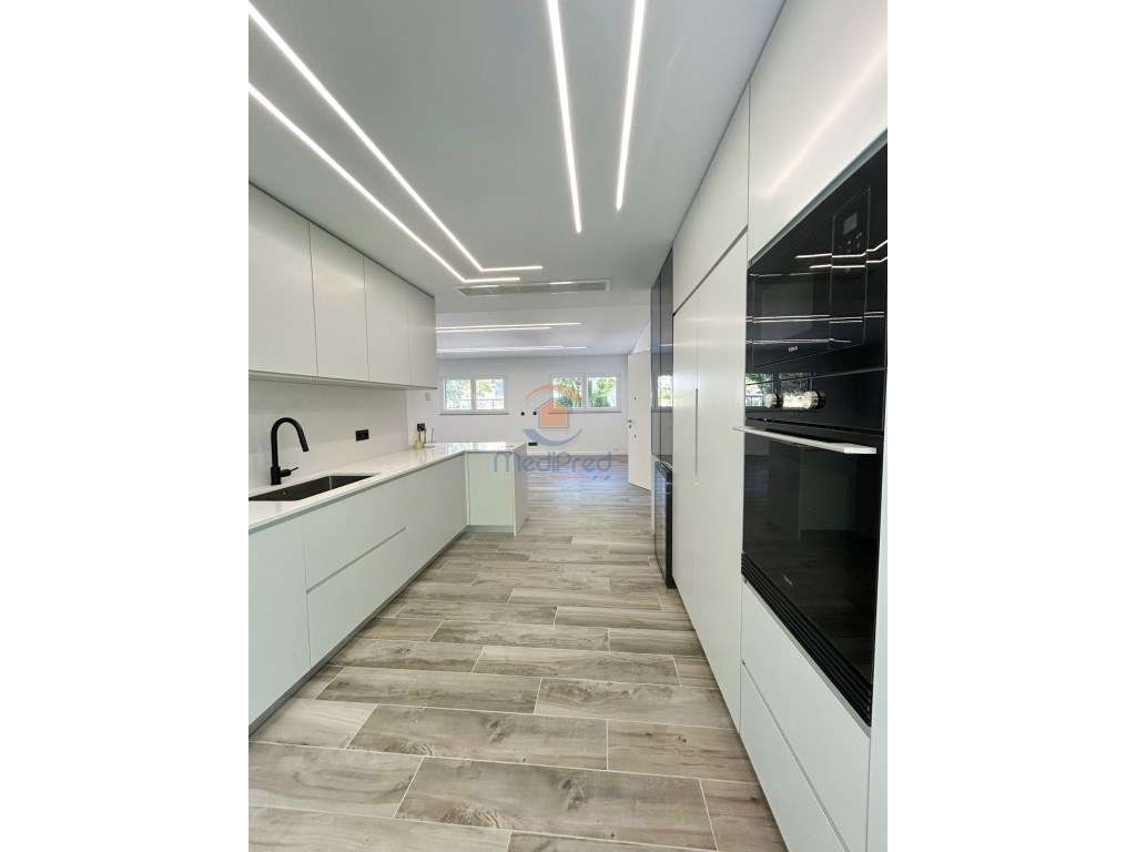 Apartamento T3 | Vale Figueira, São João da Talha - Grande imagem: 4/33