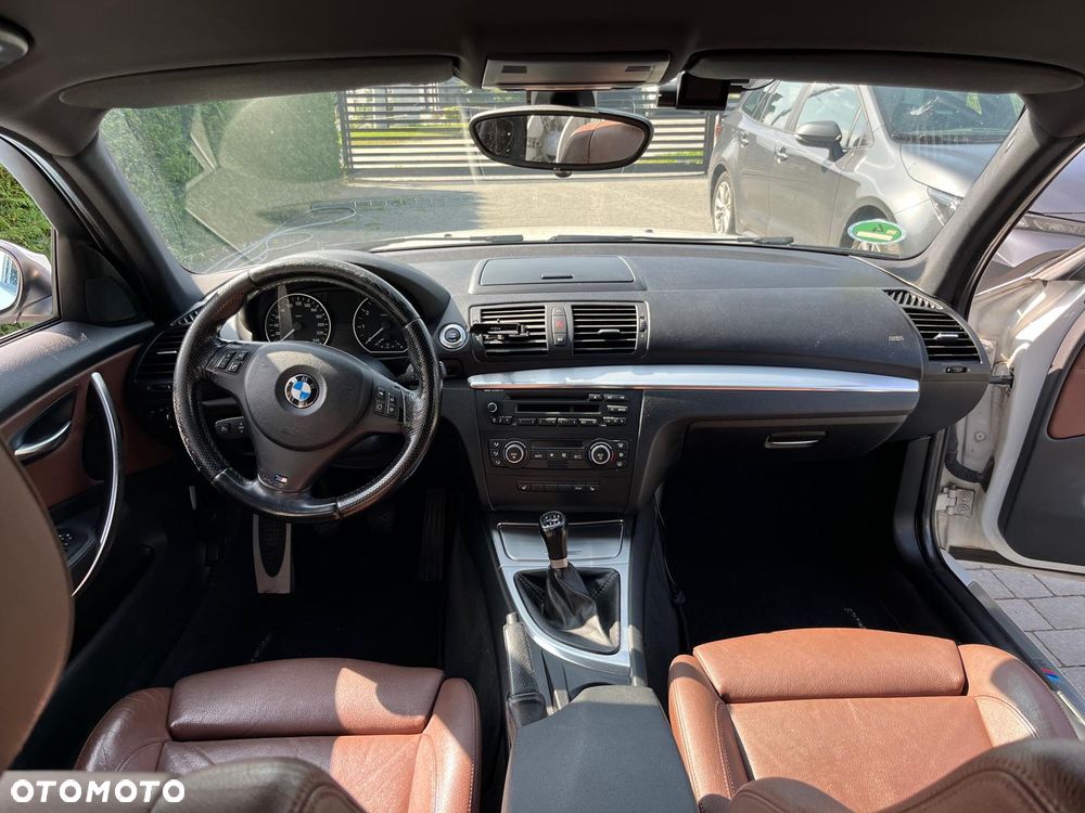 BMW Seria 1 116i - 4