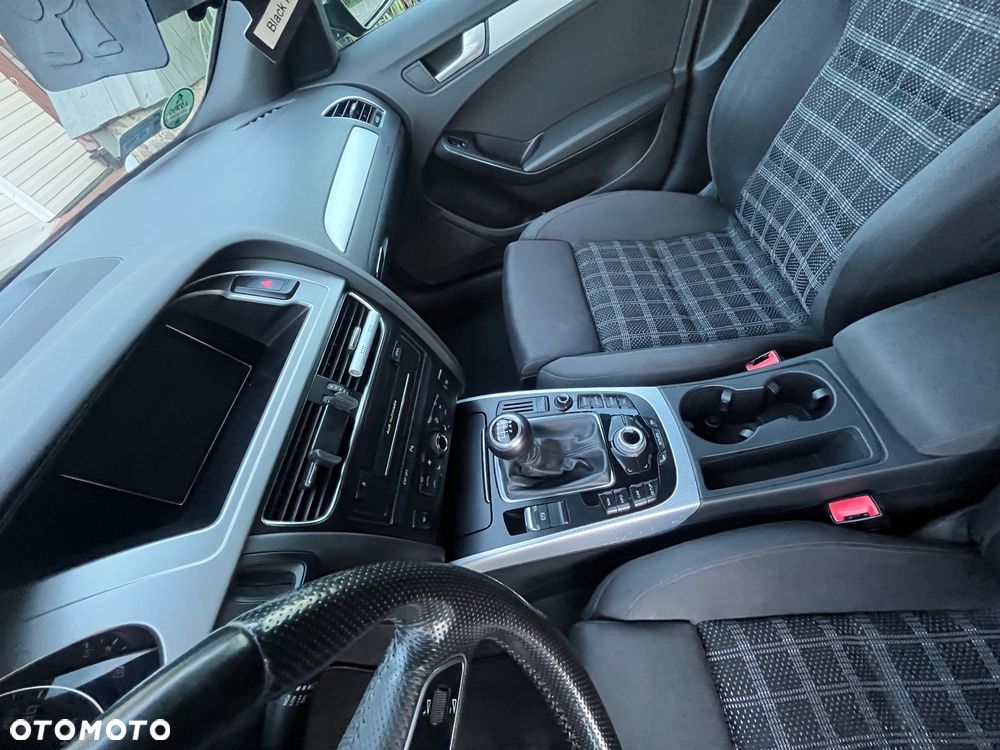 Audi A4 Avant - 28