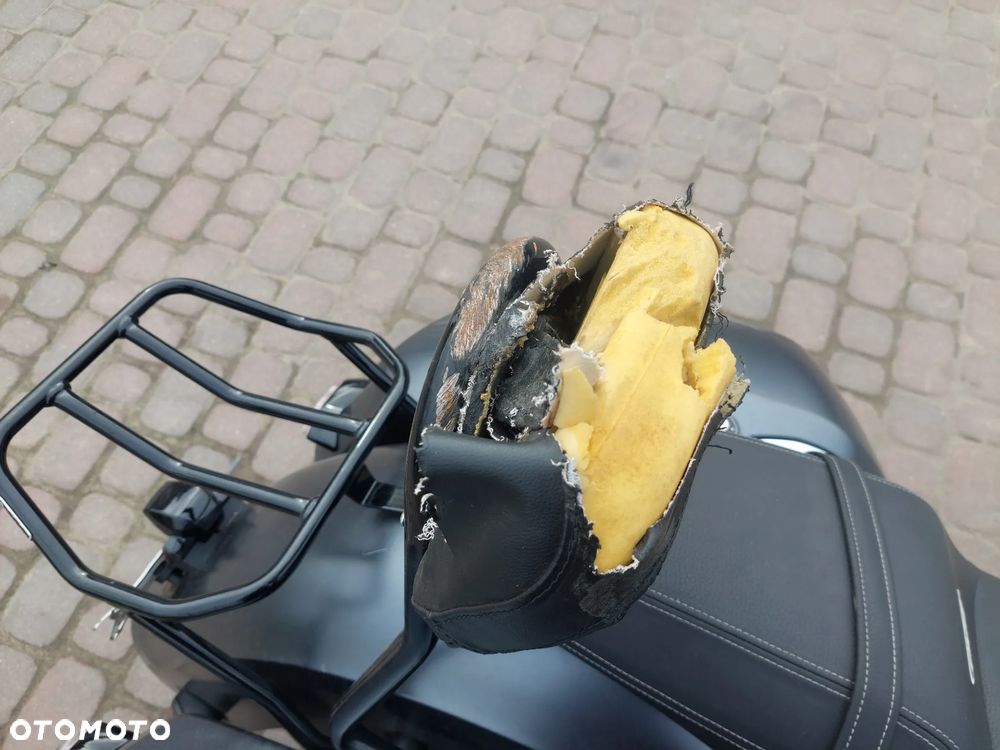 BMW R - 18
