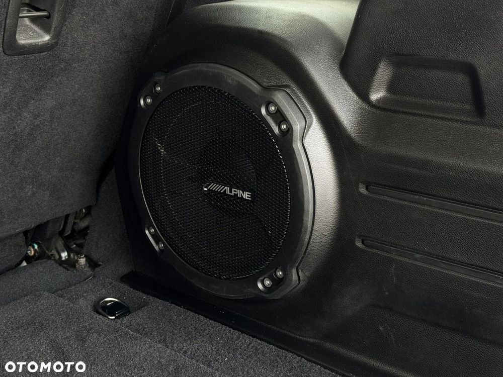 Jeep Wrangler - 21