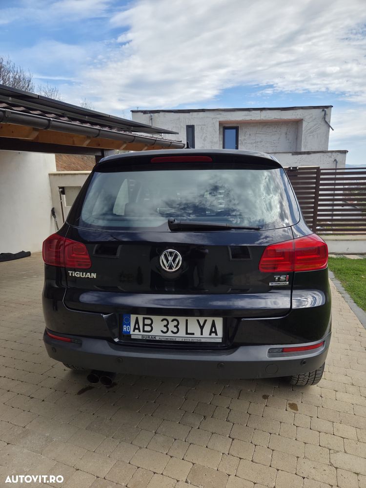 Volkswagen Tiguan - 4
