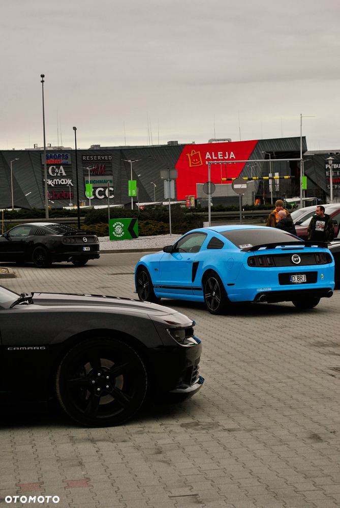 Ford Mustang 5.0 V8 GT - 14