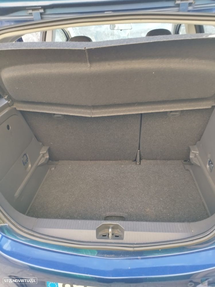 Opel Corsa 1.2 Enjoy - 9