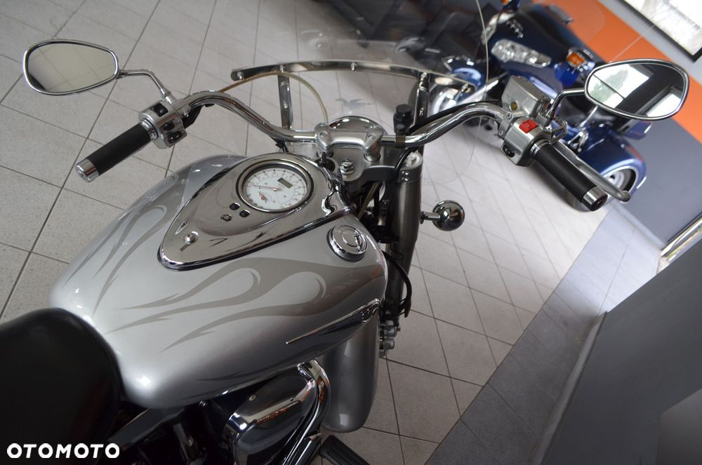 Yamaha Road Star - 31