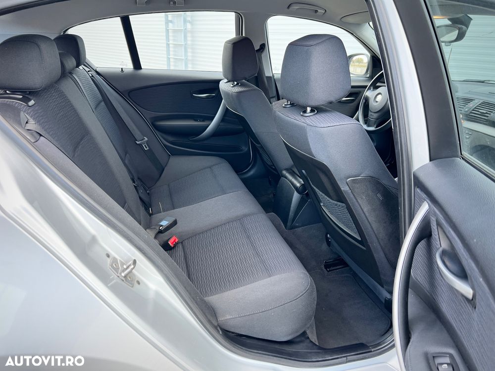 BMW Seria 1 118d - 11