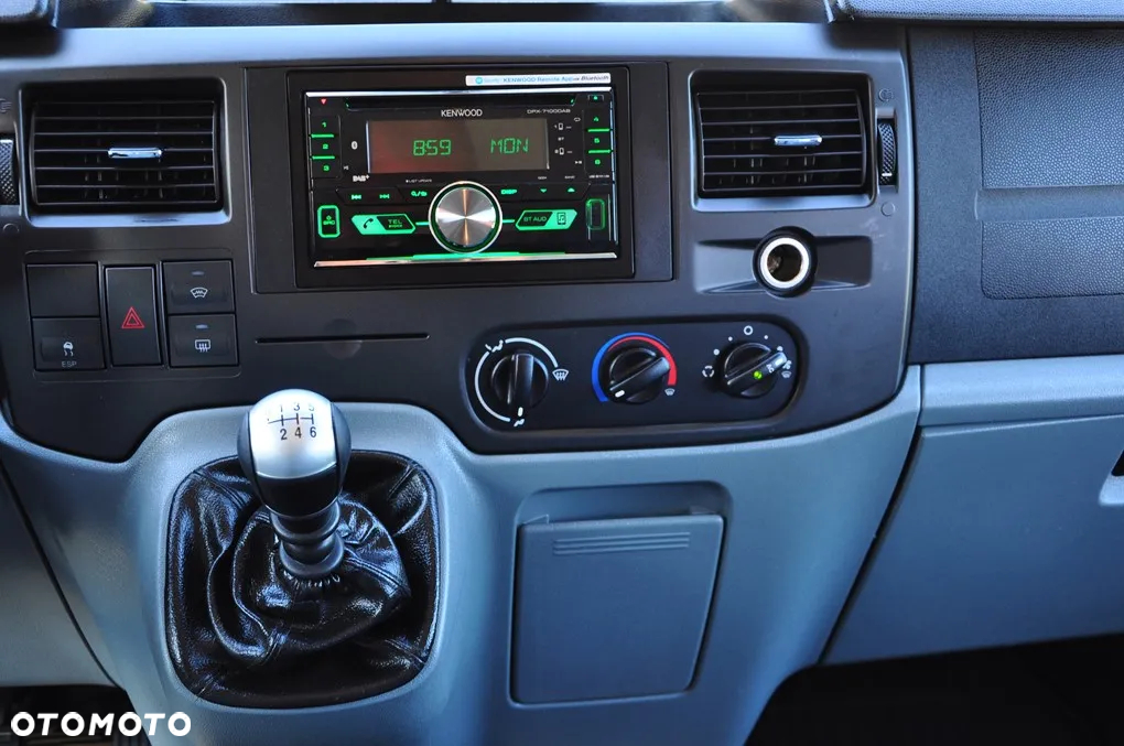 Ford TRANSIT TOURNEO - 37