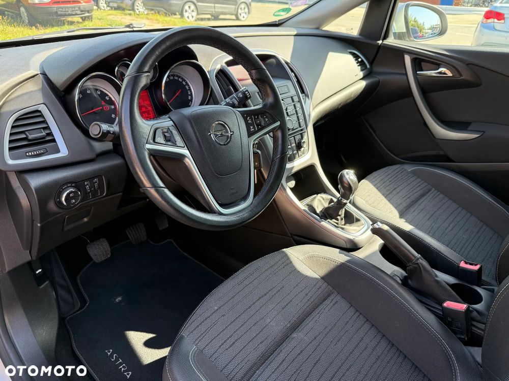 Opel Astra - 14