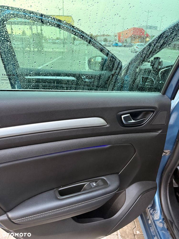 Renault Megane - 11