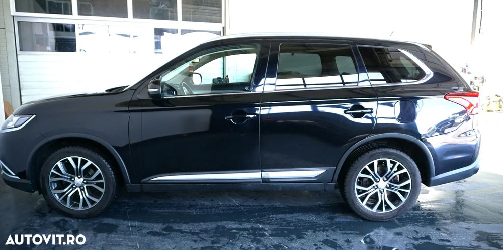 Mitsubishi Outlander 2.2 DI-D 4WD Automatik Plus - 5