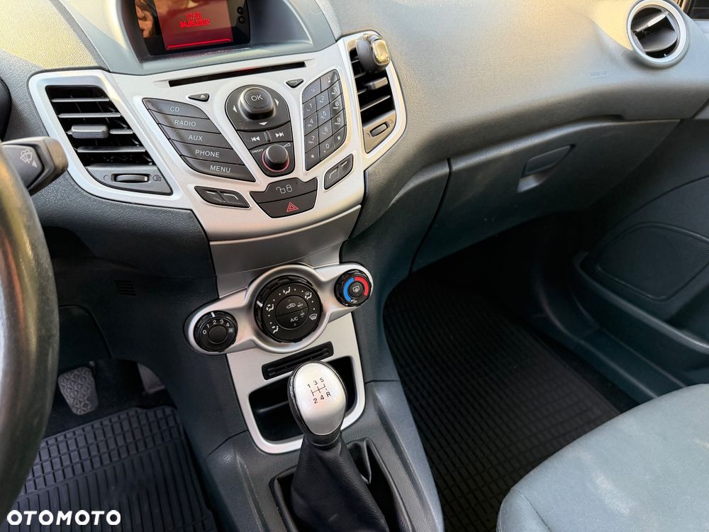 Ford Fiesta 1.25 Trend - 22