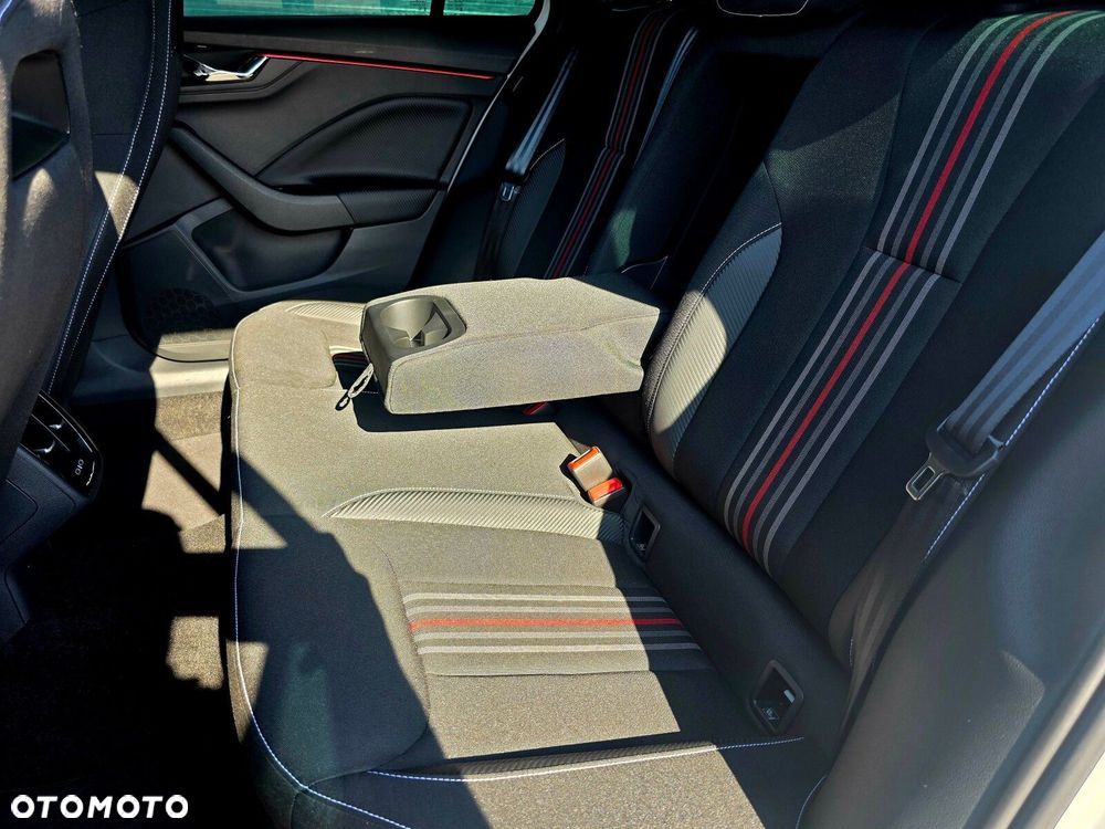 Skoda Kamiq 1.5 TSI Monte Carlo DSG - 27