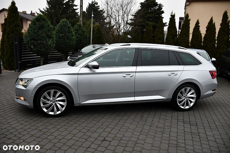 Skoda Superb 1.6 TDI DSG Style - 28
