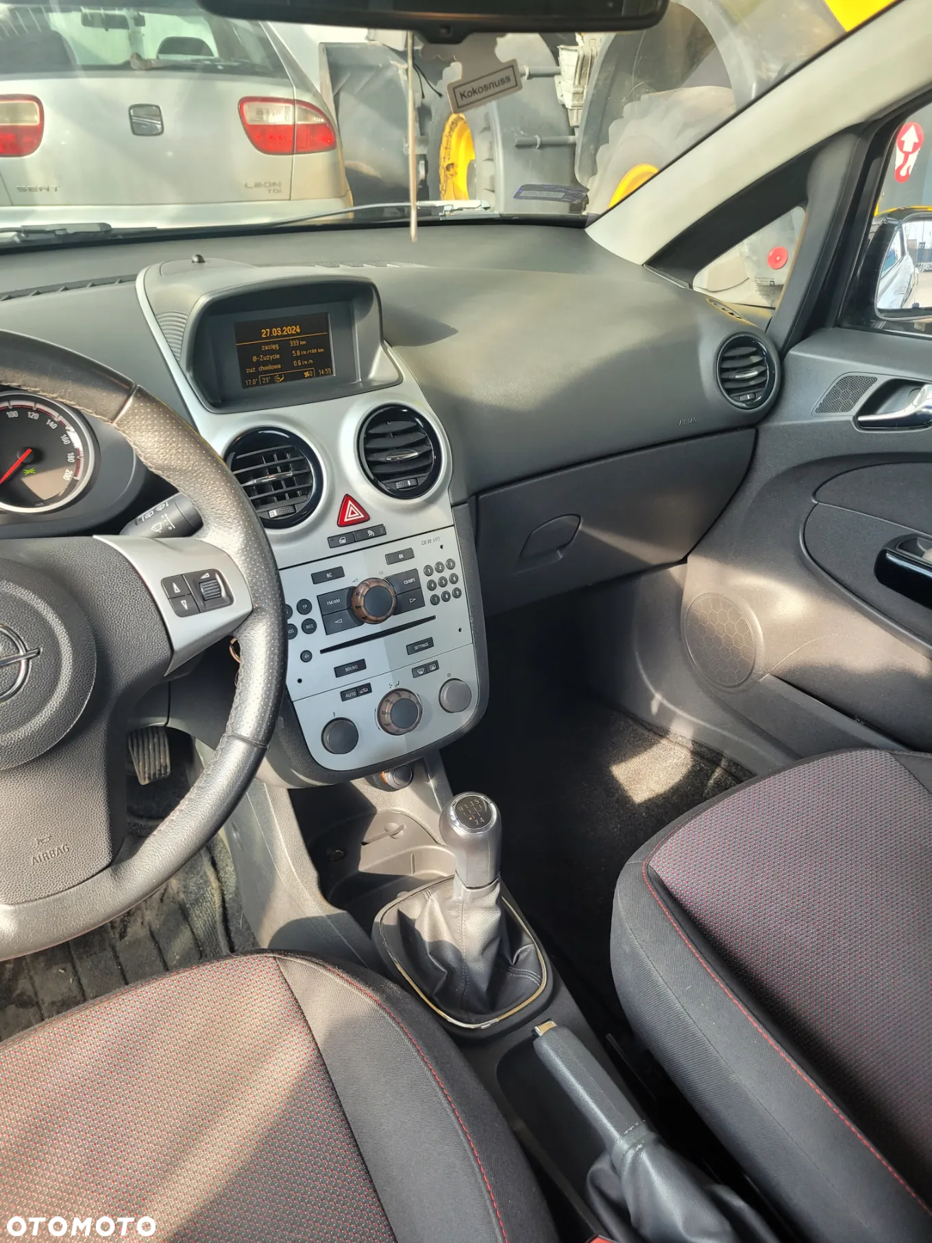 Opel Corsa 1.4 16V Sport - 8
