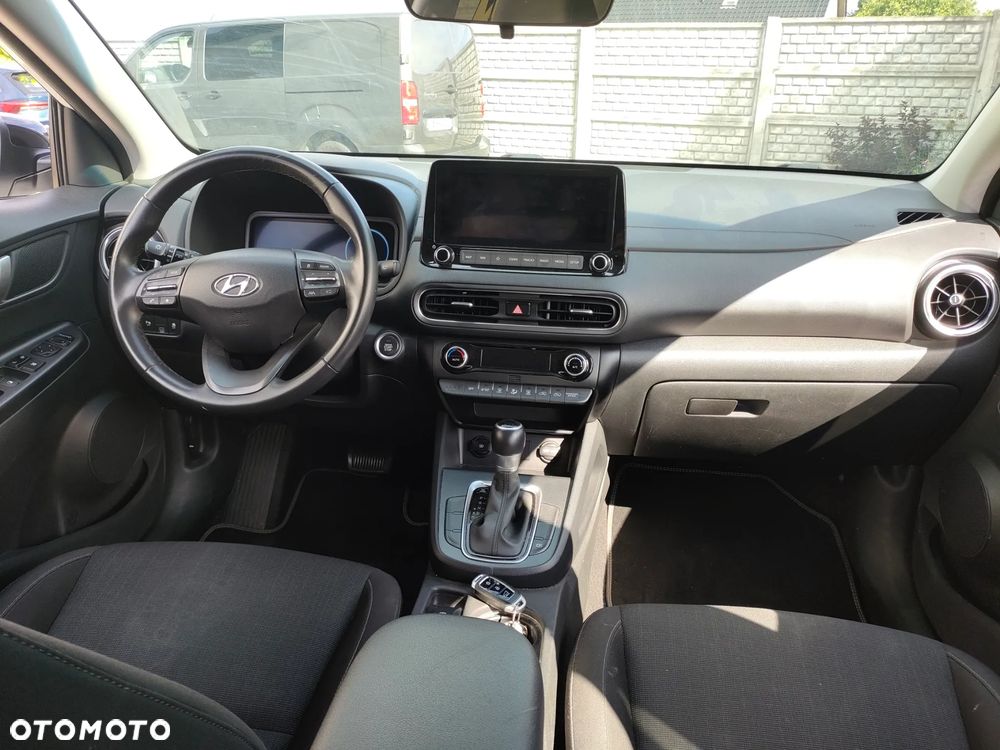 Hyundai Kona - 10