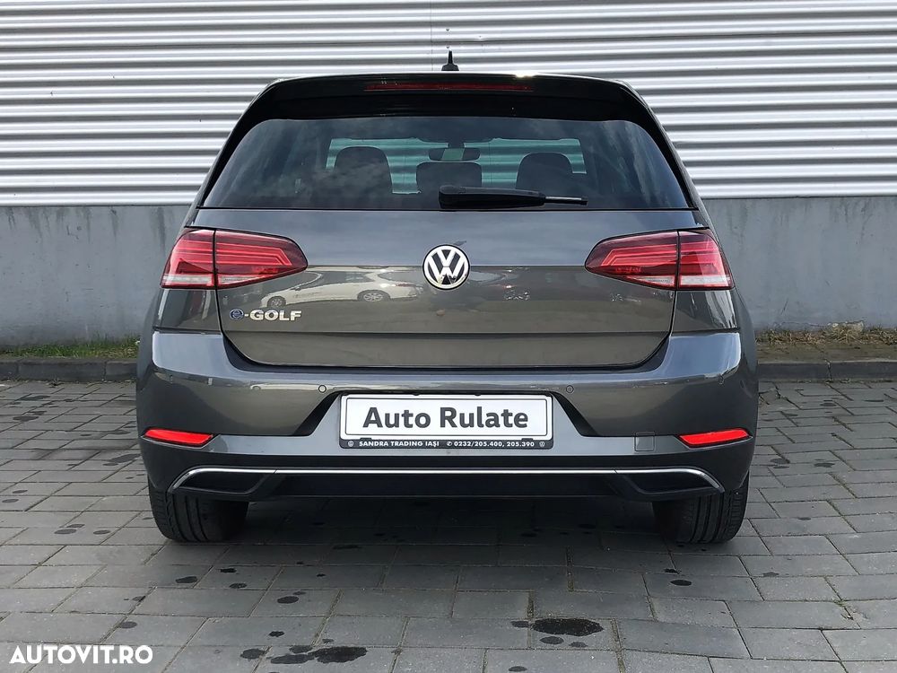 Volkswagen e-Golf - 6