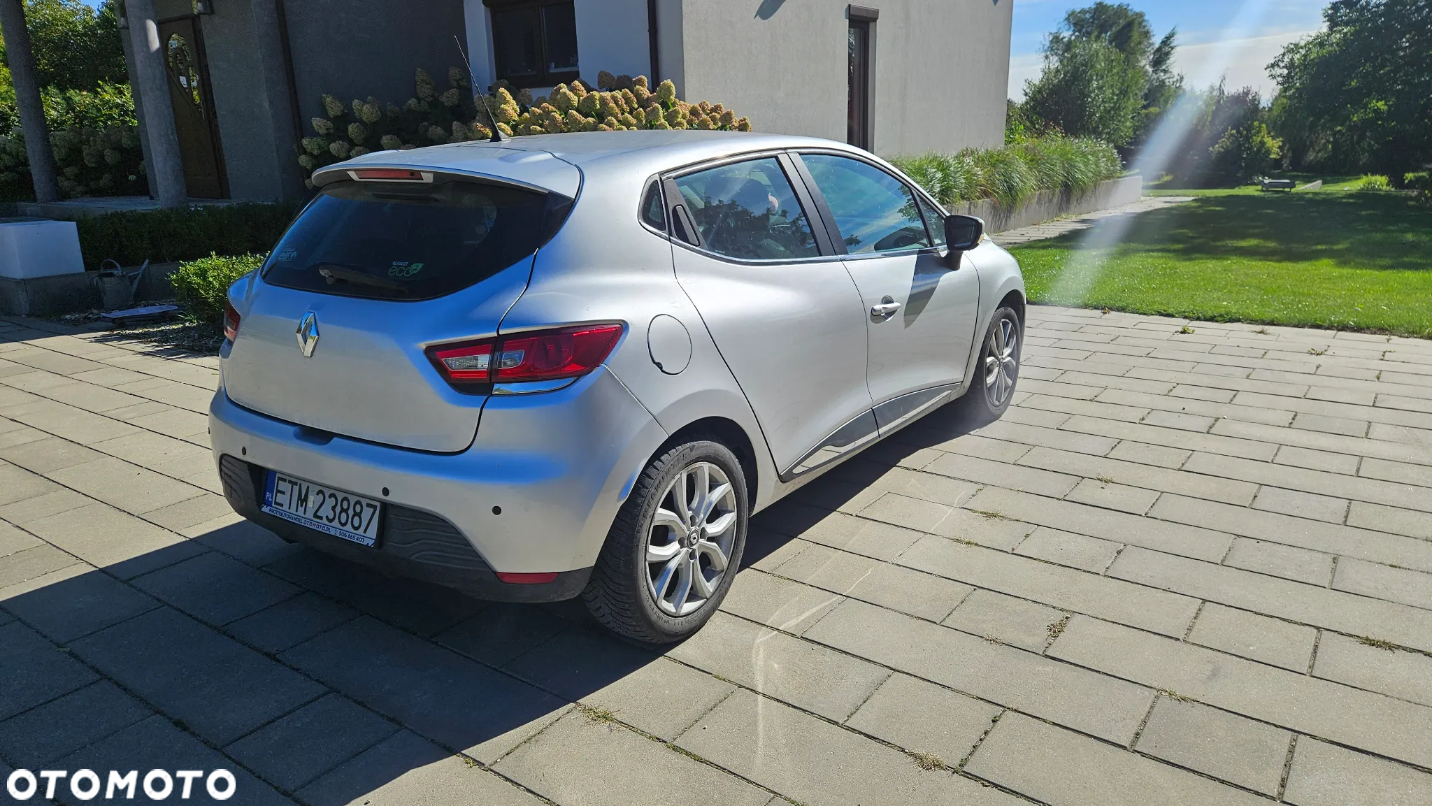 Renault Clio - 6