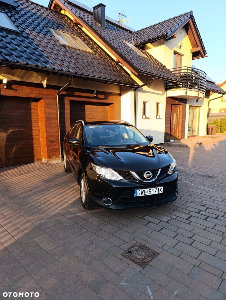 Nissan Qashqai 1.6 DIG-T N-Connecta - 2