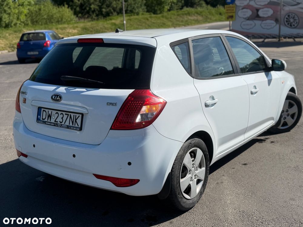 Kia Ceed 1.6 CRDi M - 3