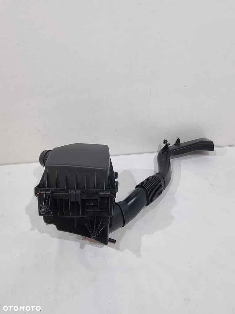 OPEL CORSA E  OBUDOWA FILTRA POWIETRZA 39032999 13427552 - 4