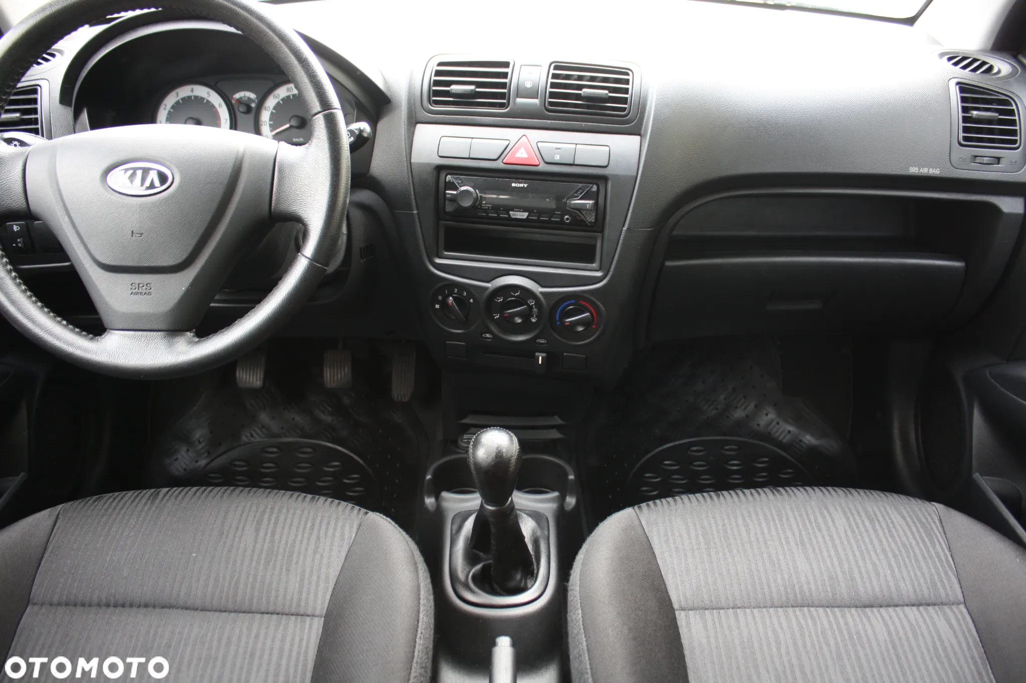 Kia Picanto 1.1 LX - 7
