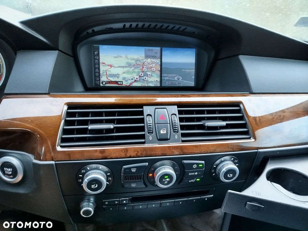 BMW Seria 5 535d - 7