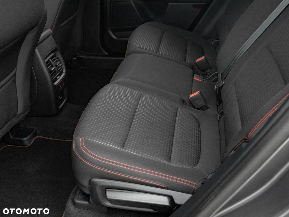 Ford Kuga - 31