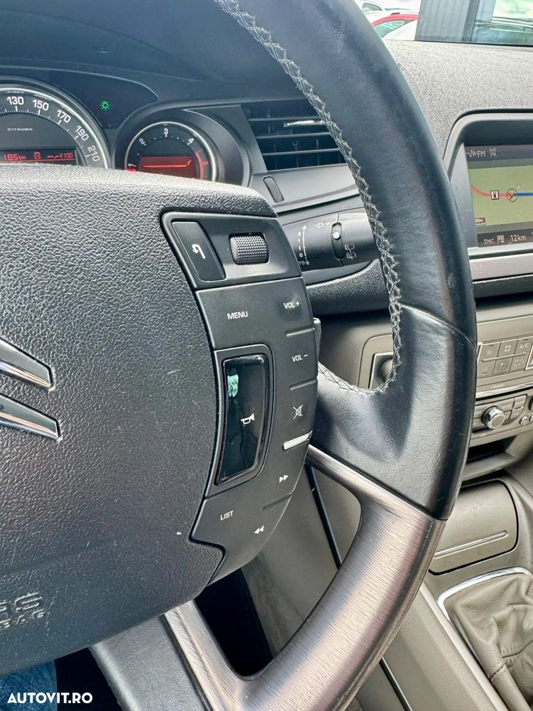 Citroën C5 Tourer 2.0 HDi FAP Susp M Seduction - 19