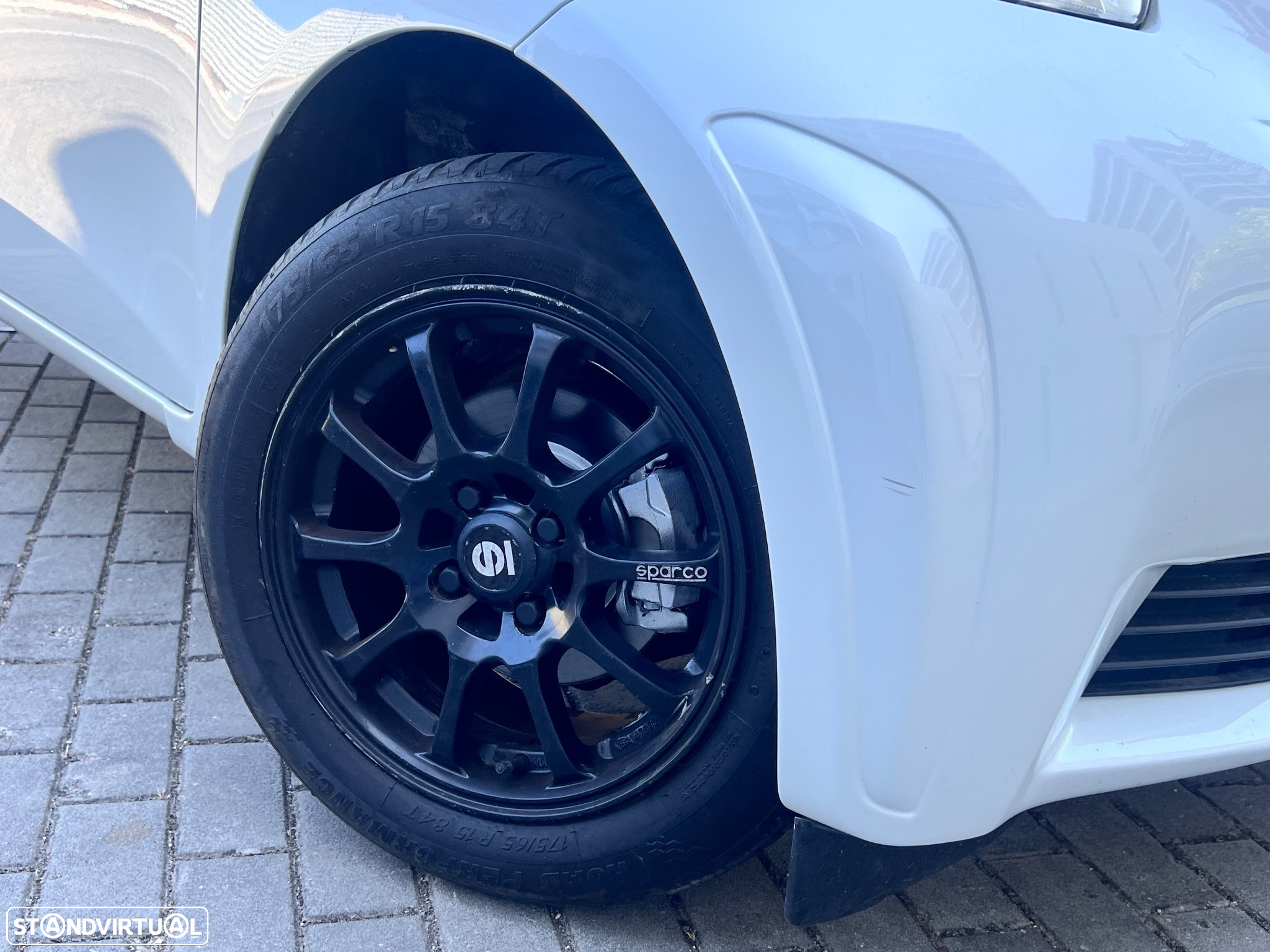 Toyota iQ 1.33 VVT-i 2 MultiDrive - 22