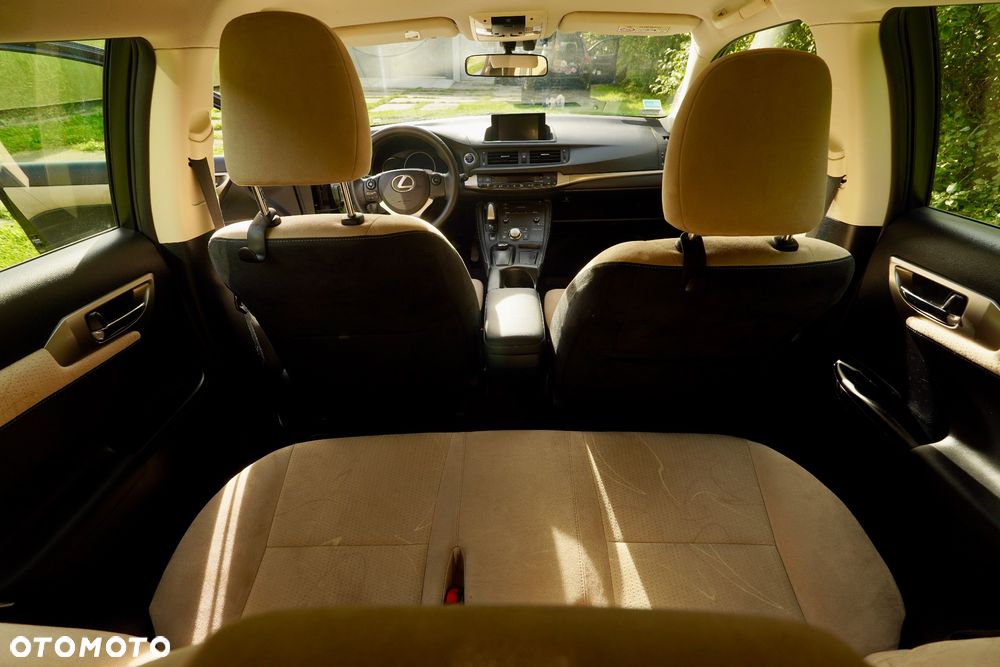 Lexus CT 200h Elegance - 13
