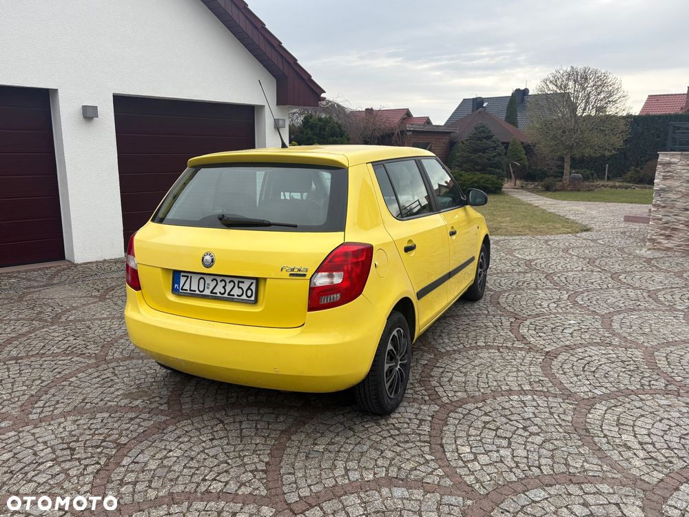 Skoda Fabia 1.2 HTP FAMILY - 5