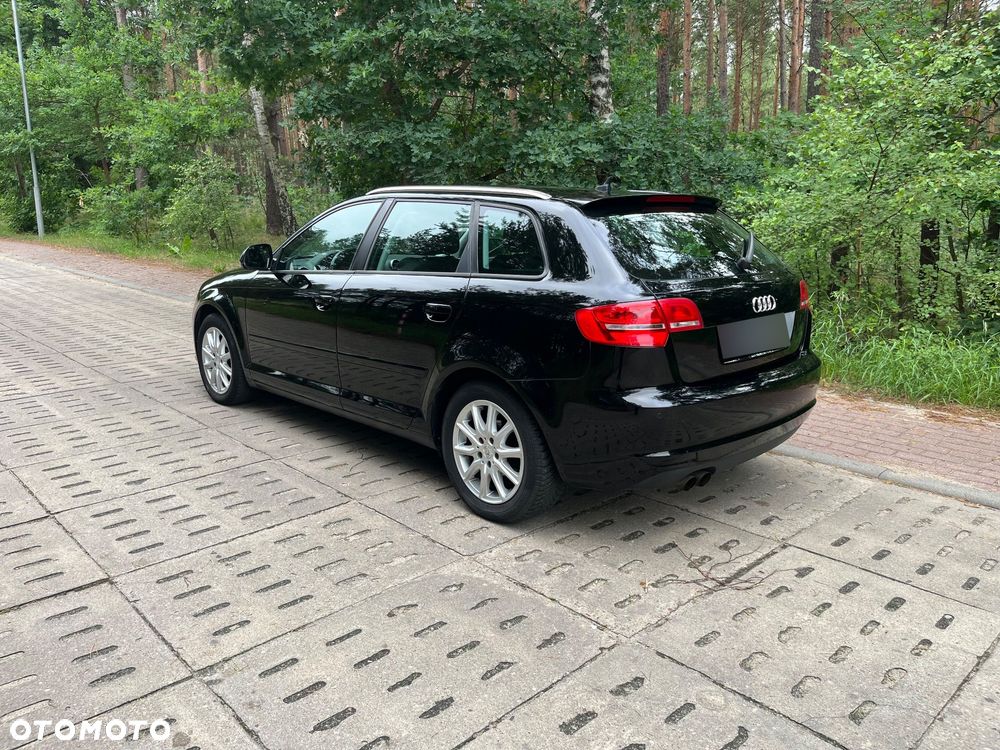 Audi A3 Sportback - 4