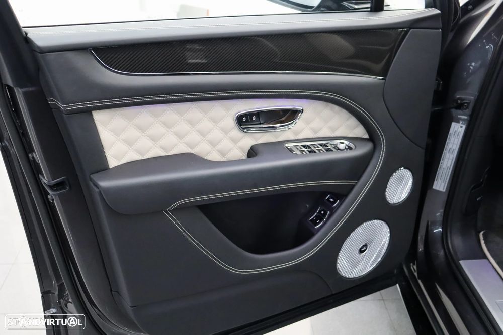 Bentley Bentayga V8 S - 35