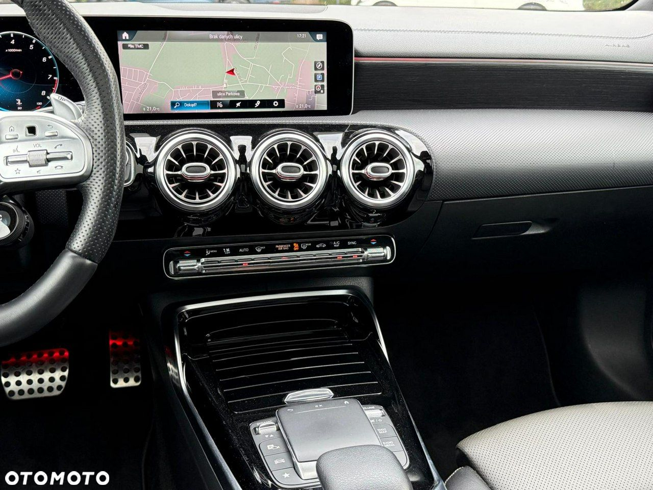 Mercedes-Benz Klasa A 45 S AMG 4-Matic 8G-DCT - 25