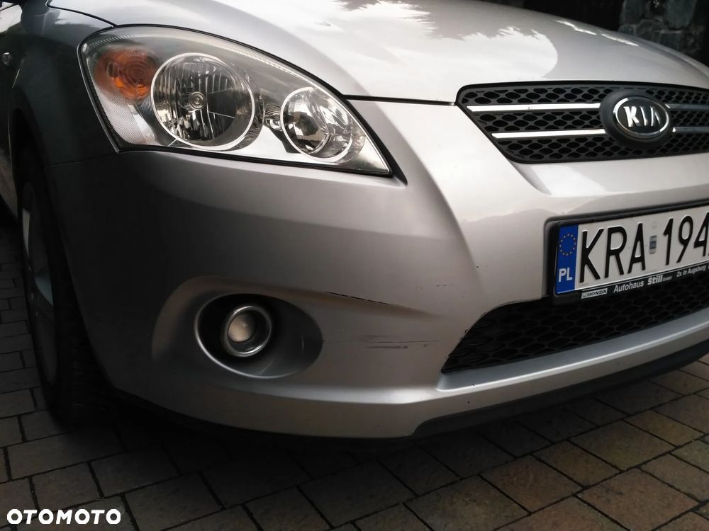 Kia Ceed - 5